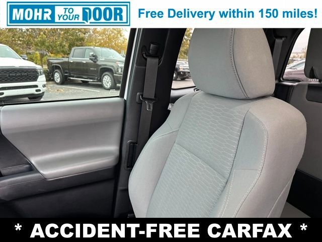 Used 2019 Toyota Tacoma SR image 28