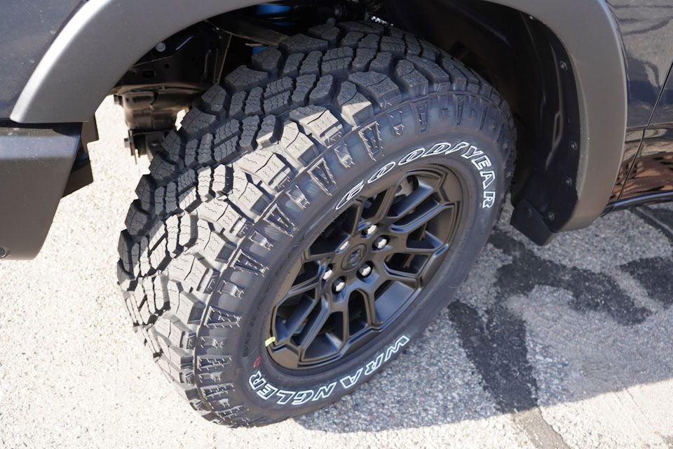 New 2026 RAM 1500 Rebel w/ Rebel Level 2 Equipment Group AWD/4WD image 9