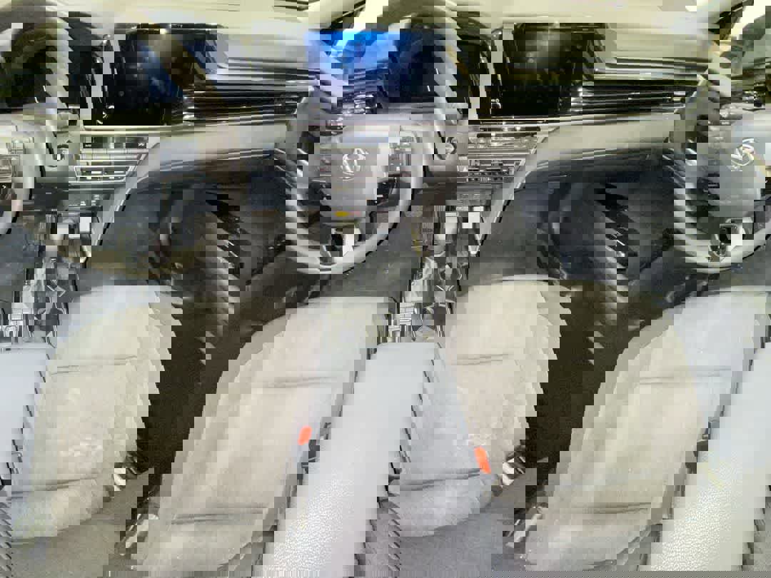 Certified 2025 Toyota Camry LE image 22