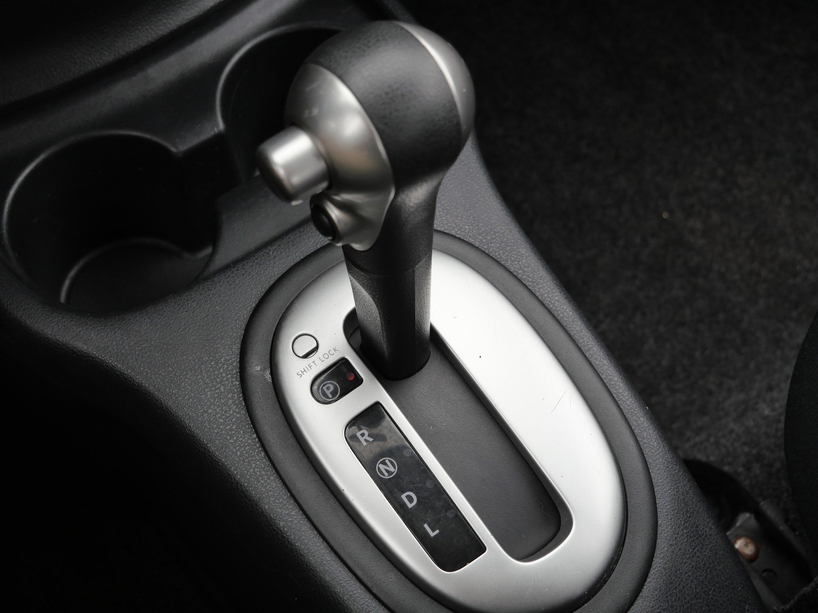 Used 2016 Nissan Versa Note SV image 26