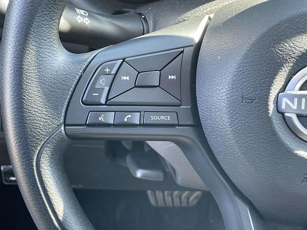 Used 2025 Nissan Kicks Play S image 19