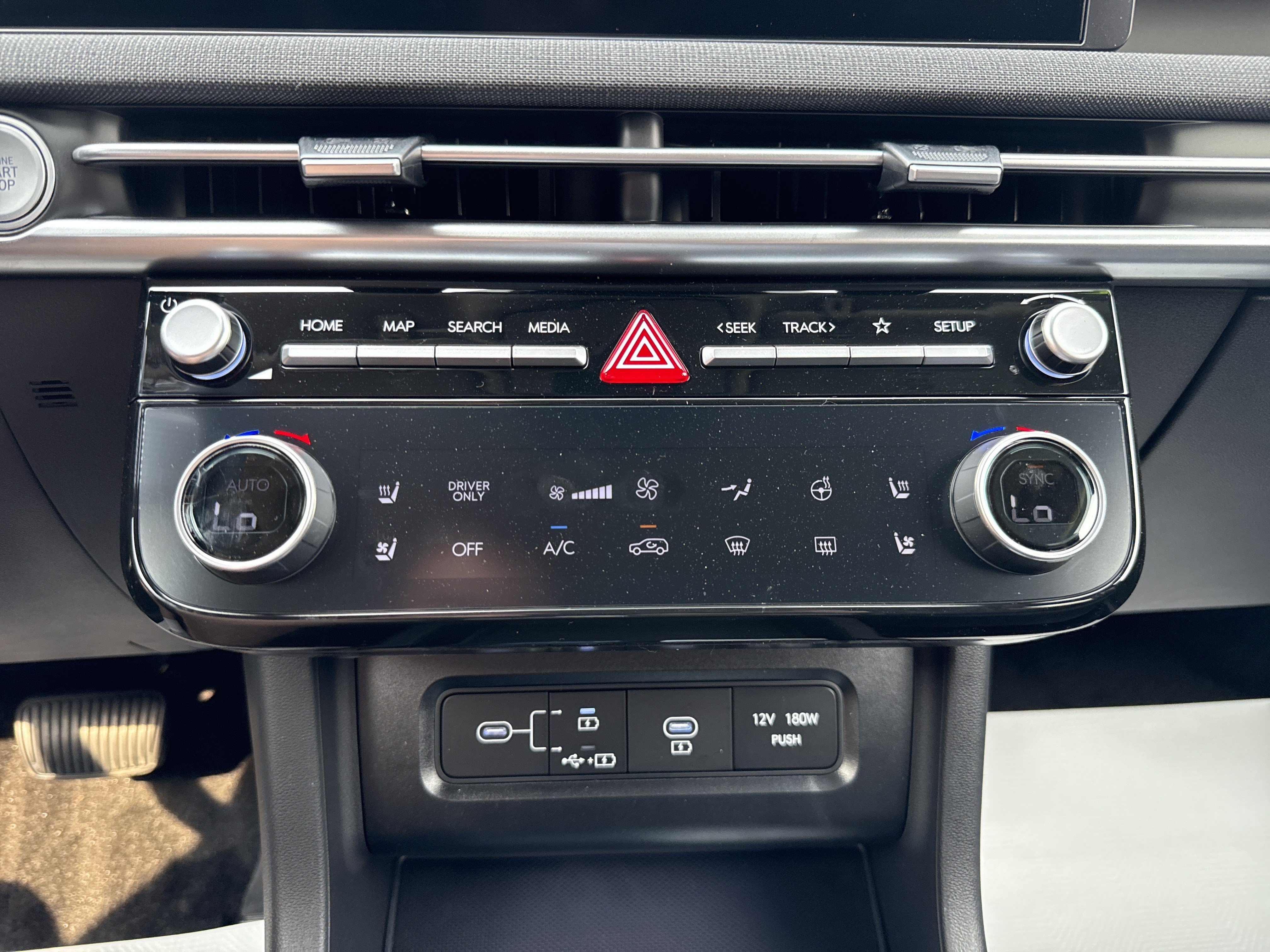 New 2026 Hyundai Tucson Limited AWD/4WD image 27