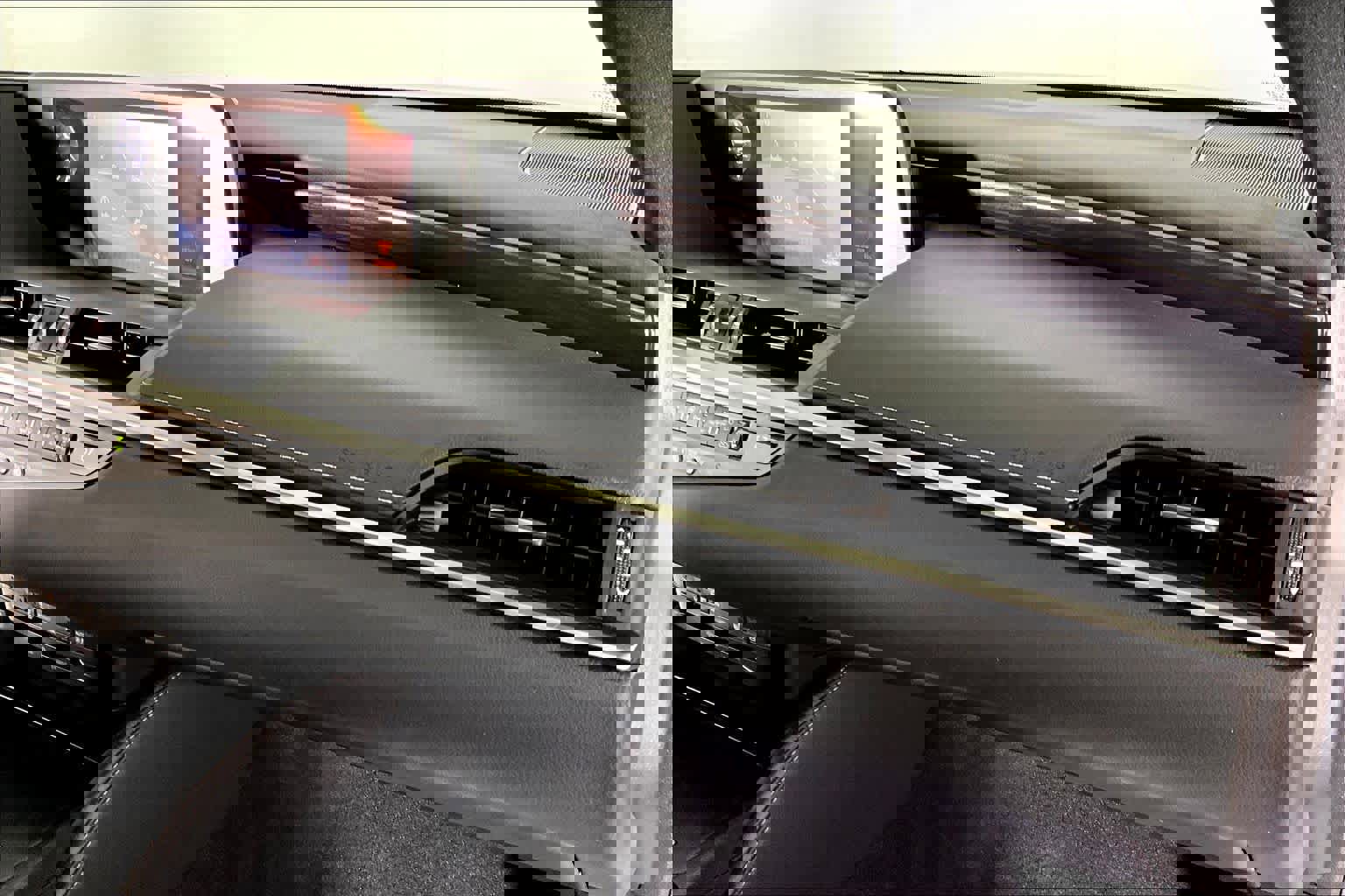 Used 2020 Lexus ES 350 w/ Premium Package image 17