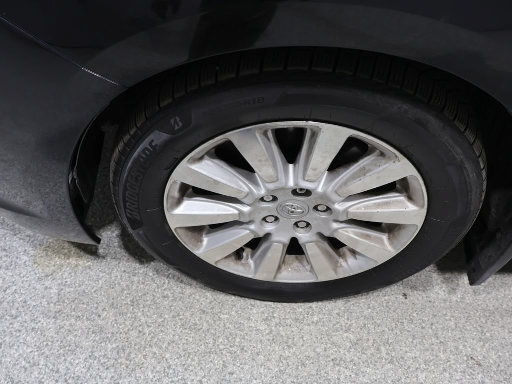 Used 2025 Hyundai Santa Fe Calligraphy AWD/4WD image 10