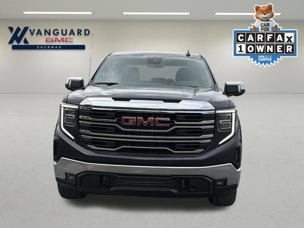 Used 2024 GMC Sierra 1500 SLT image 2