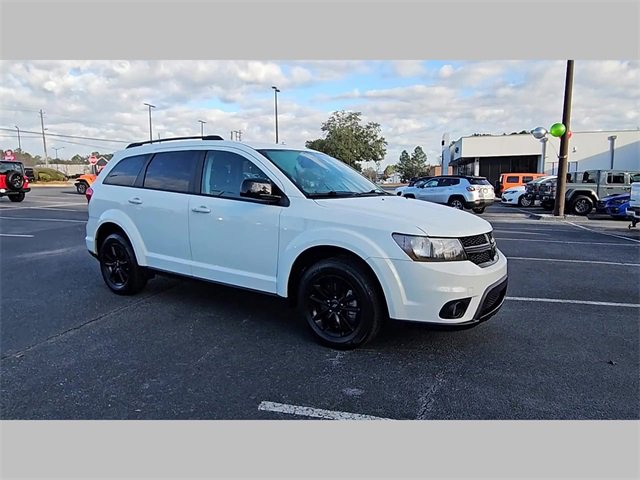 Used 2019 Dodge Journey SE w/ Connectivity Group image 17