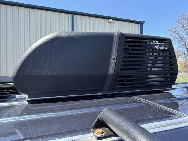 Used 2022 Mercedes-Benz Sprinter 2500 image 28