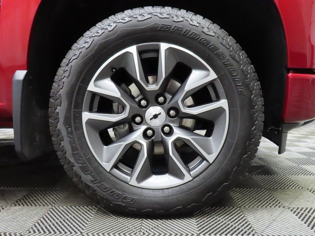 Used 2024 Chevrolet Silverado 1500 RST image 8