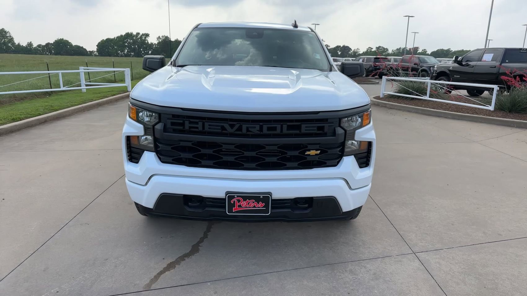Used 2024 Chevrolet Silverado 1500 Custom RWD image 4