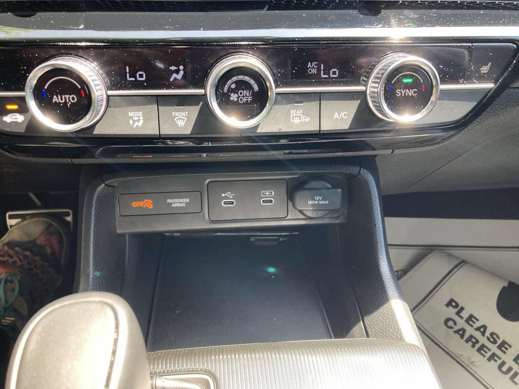 Used 2025 Honda Civic Sport image 16