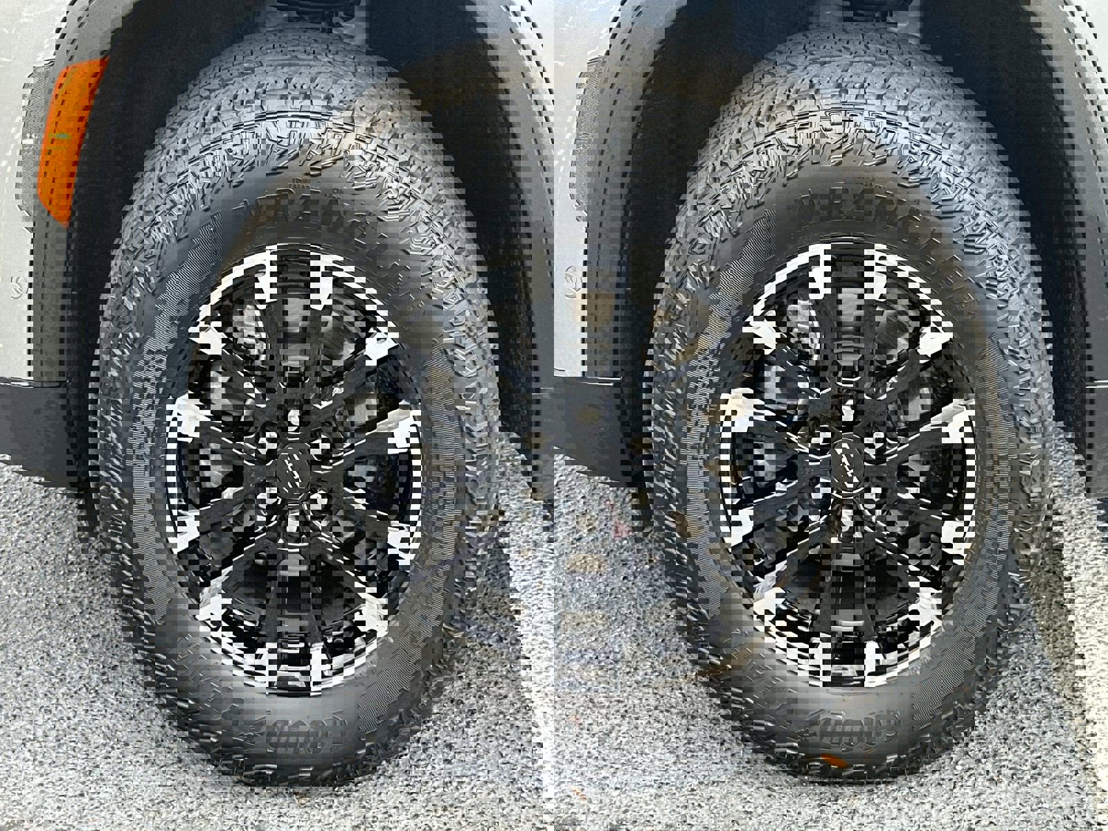 Used 2024 Chevrolet Traverse Z71 w/ Enhanced Driving Package image 13