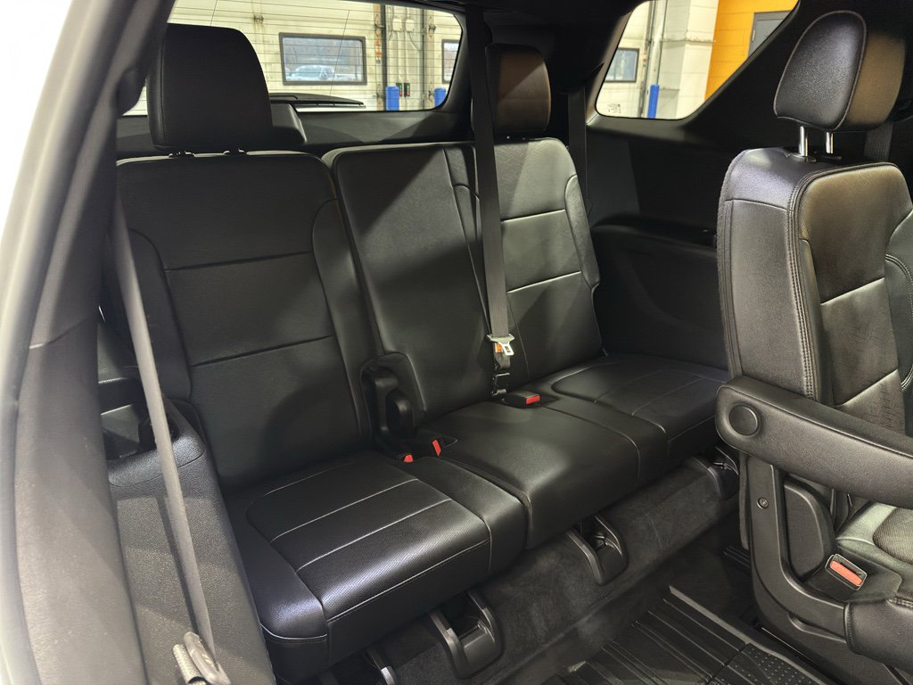 Used 2023 Chevrolet Traverse High Country image 20