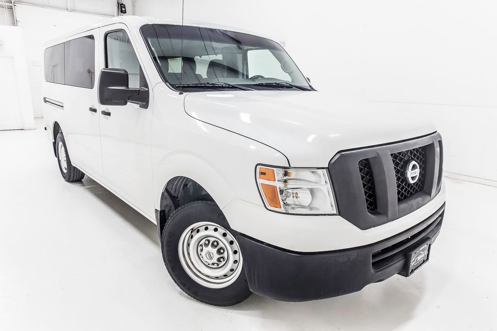Used 2020 Nissan NV 3500 S RWD image 9