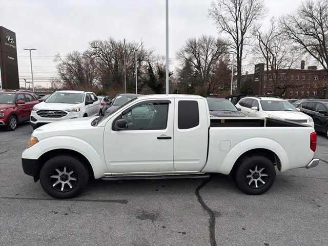 Used 2015 Nissan Frontier S image 4