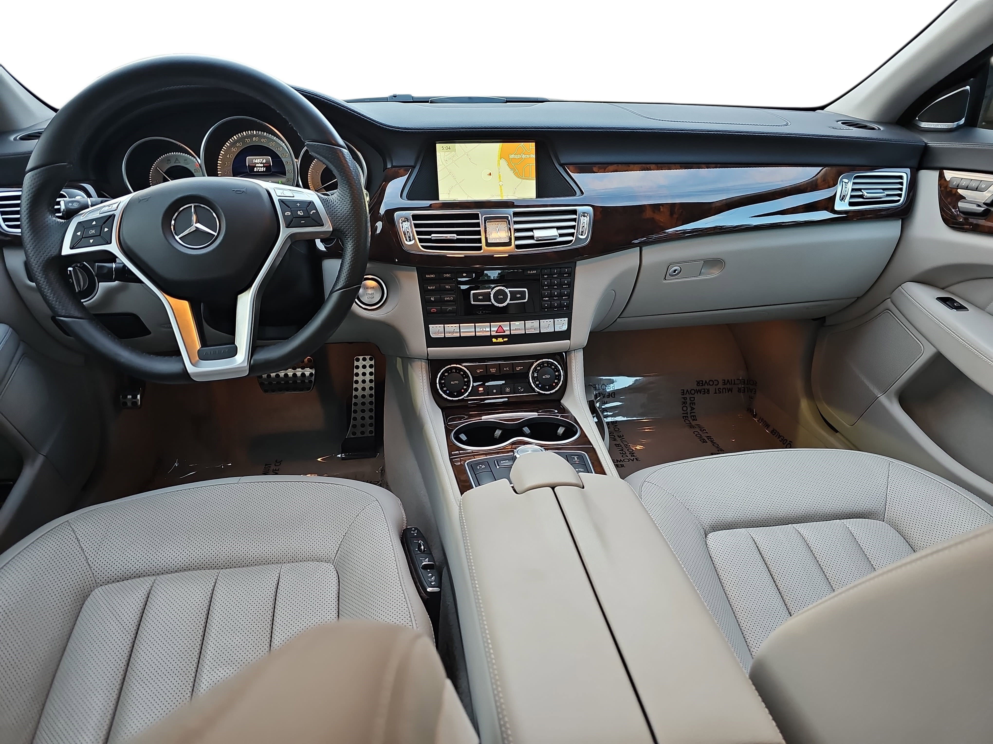 Used 2014 Mercedes-Benz CLS 550 4MATIC image 9