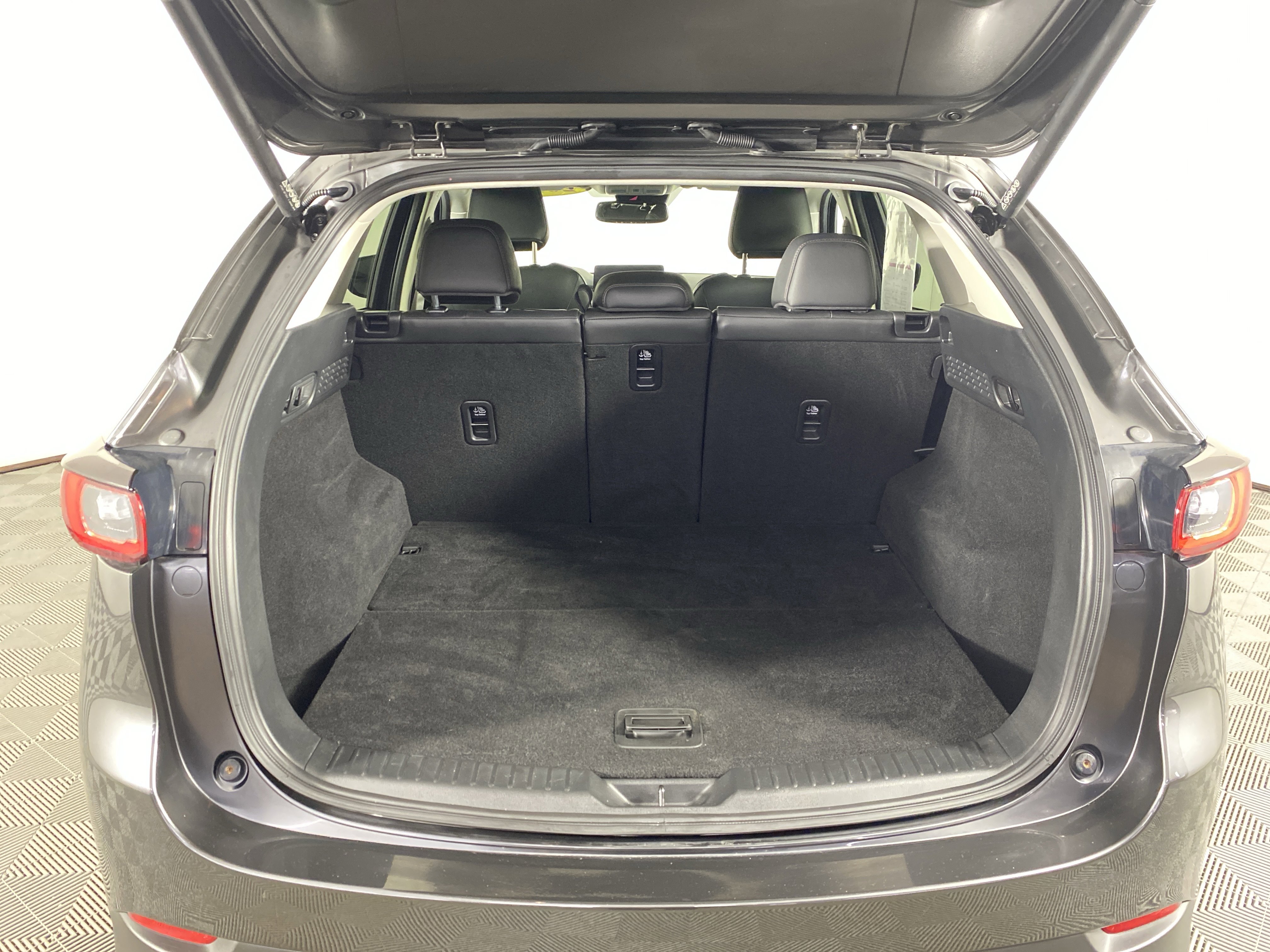 Used 2023 MAZDA CX-5 AWD 2.5 S w/ Preferred Package image 37