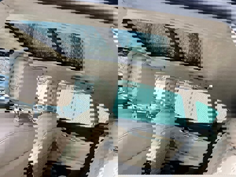 Used 2017 Maserati Levante w/ Luxury Package image 23