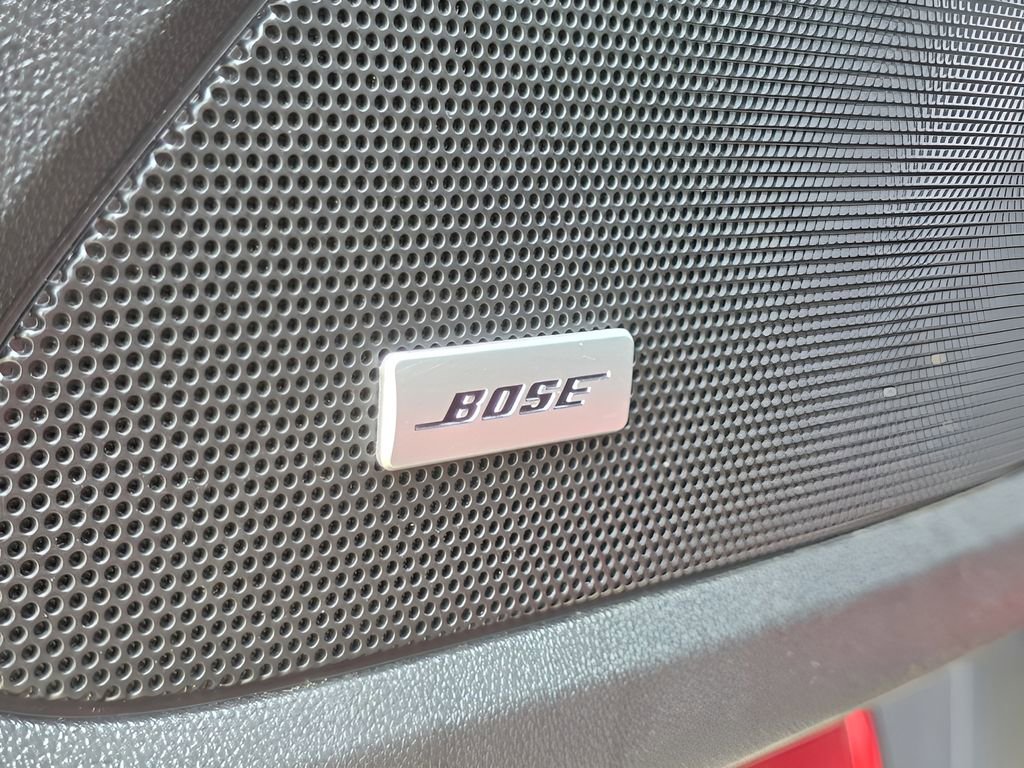 Used 2023 Chevrolet Equinox Premier image 19