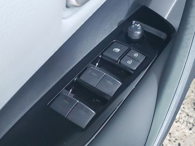 Used 2026 Toyota Corolla SE image 21