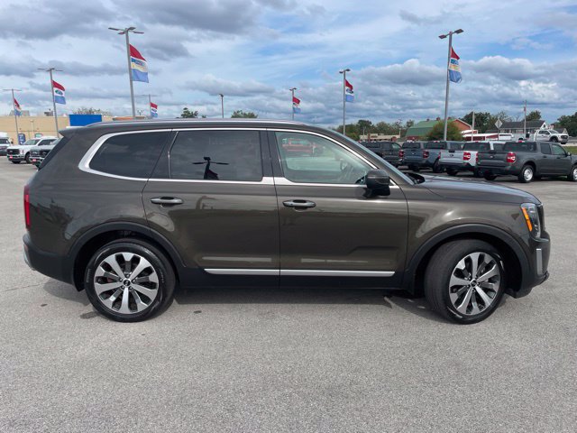 Used 2020 Kia Telluride S FWD image 15