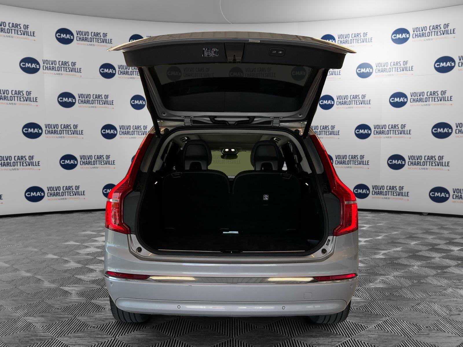 Certified 2023 Volvo XC90 B6 Ultimate AWD/4WD image 11
