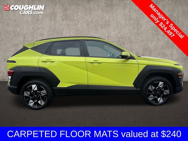Used 2025 Hyundai Kona SEL image 3
