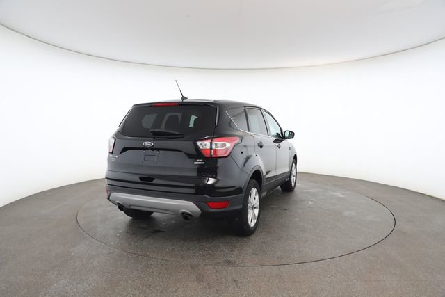 Used 2017 Ford Escape SE image 17