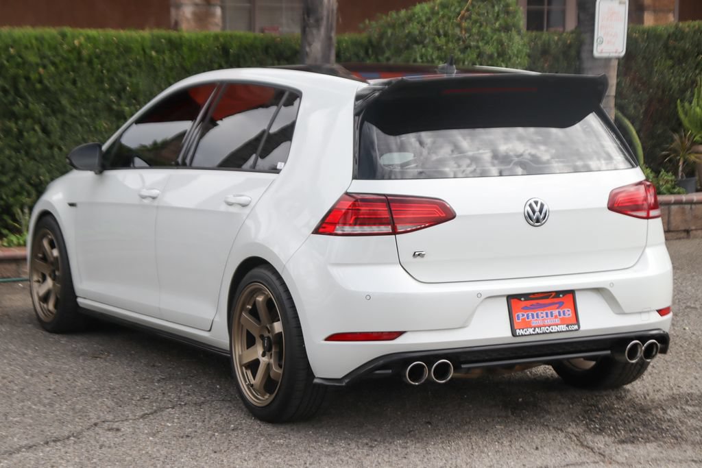 Used 2018 Volkswagen Golf R 4-Door AWD/4WD image 6