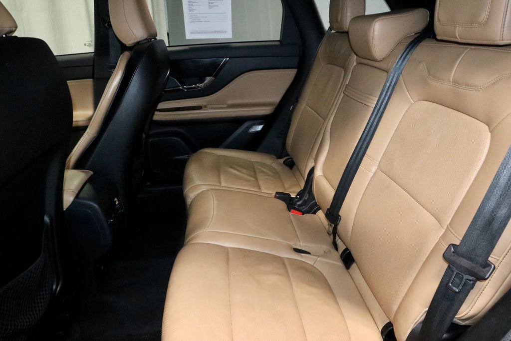 Used 2023 Lincoln Corsair Reserve image 23