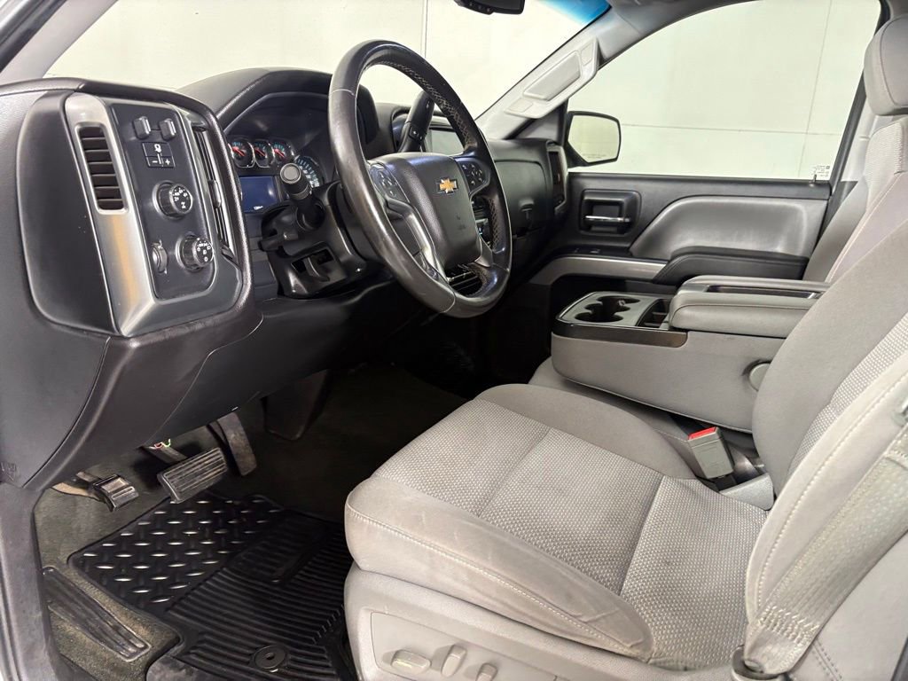 Used 2016 Chevrolet Silverado 1500 LT w/ LT Convenience Package image 22
