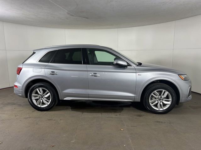 Certified 2023 Audi Q5 2.0T Premium w/ Convenience Package image 8