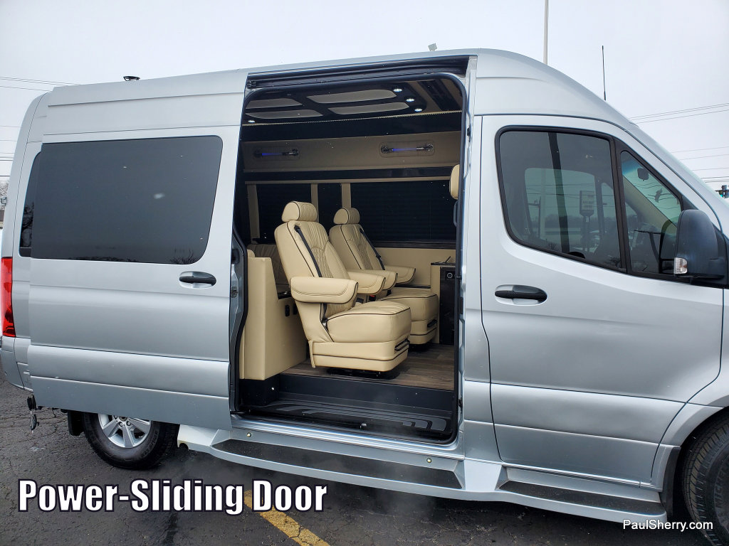 Used 2021 Mercedes-Benz Sprinter 2500 image 31