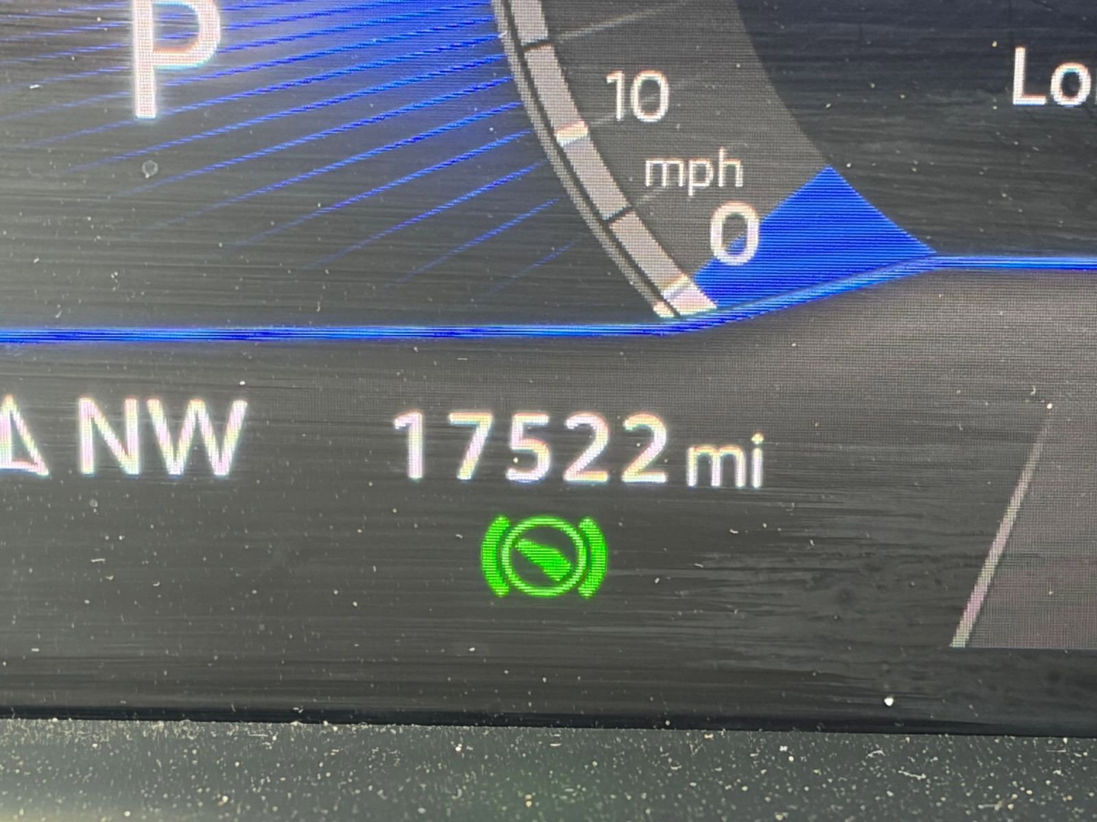 Used 2025 Volkswagen Taos SE image 39