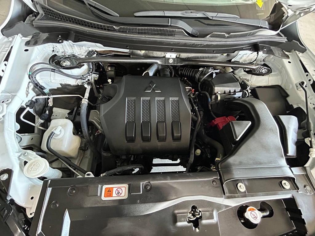 Used 2023 Mitsubishi Eclipse Cross LE AWD/4WD image 30