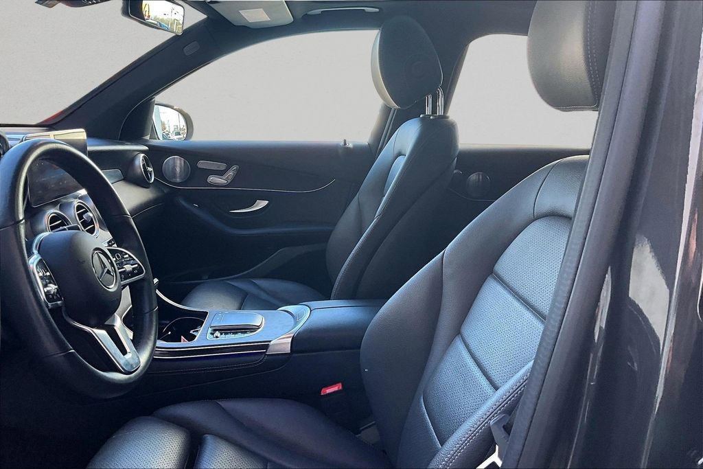 Used 2020 Mercedes-Benz GLC 300 4MATIC image 20
