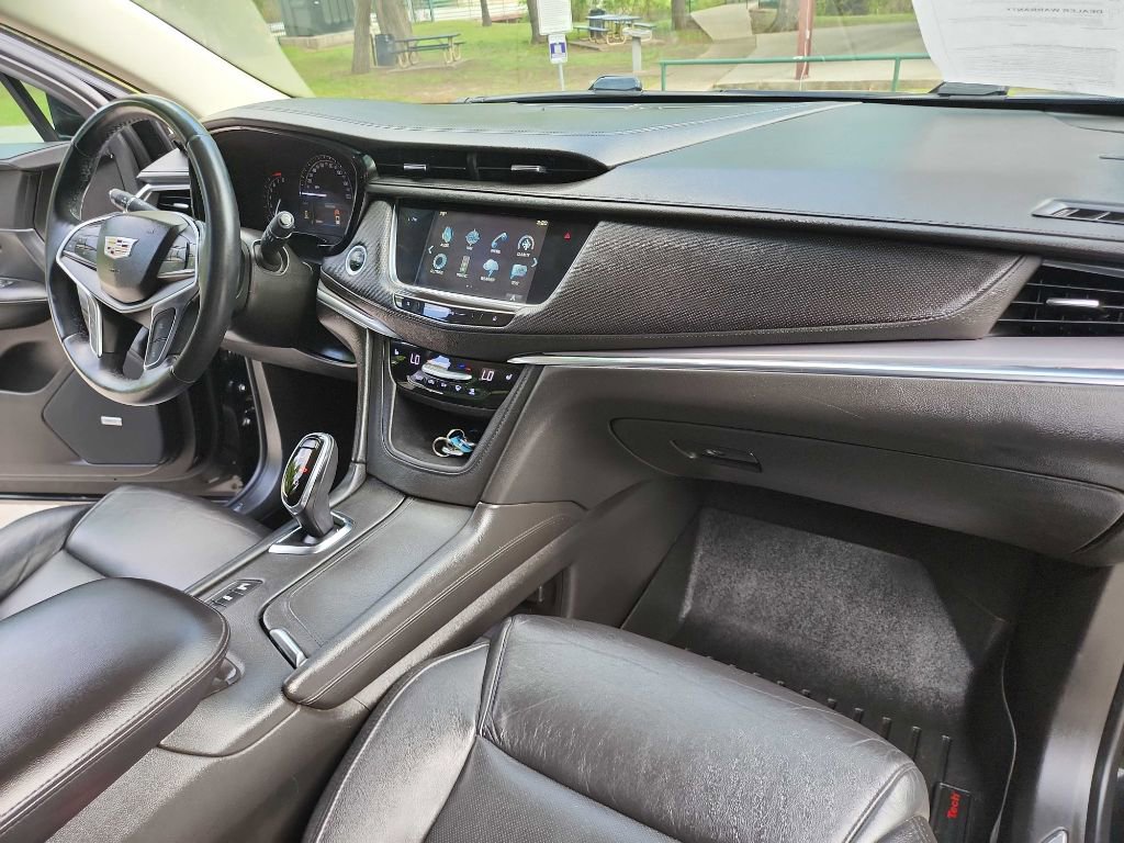 Used 2018 Cadillac XT5 Luxury AWD/4WD image 39