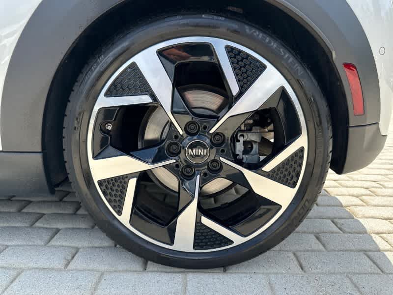 Used 2025 MINI Cooper S FWD image 15