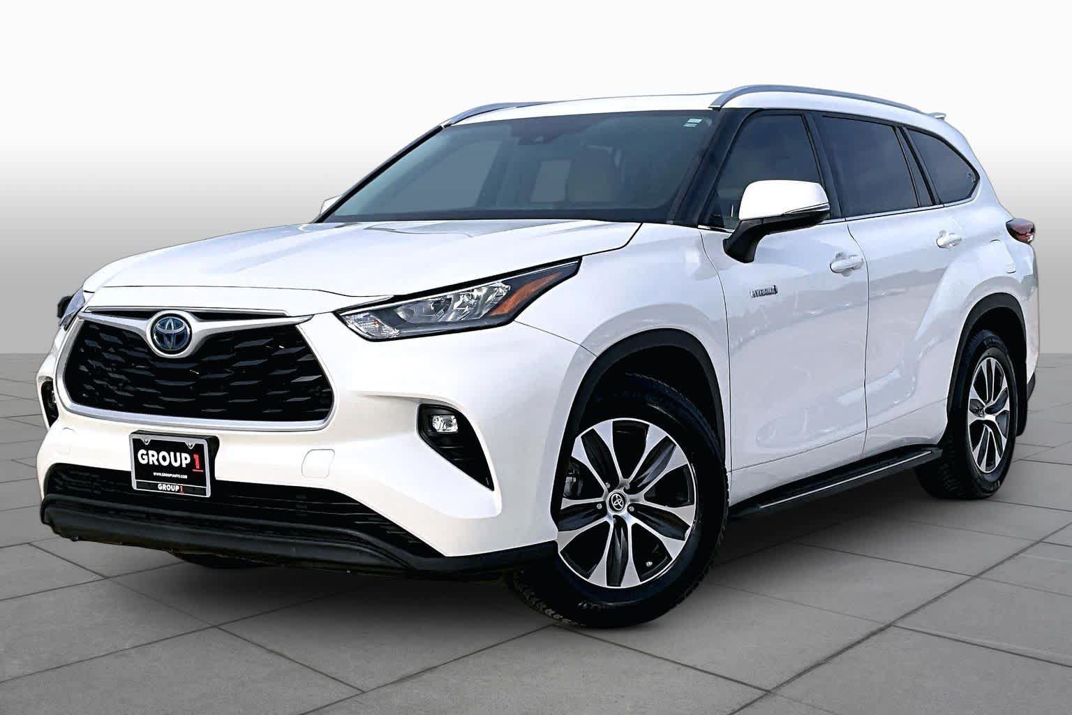 Used 2020 Toyota Highlander XLE