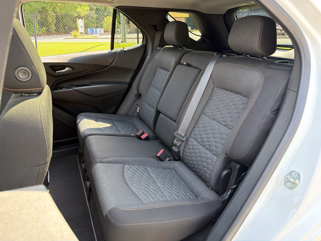 Used 2021 Chevrolet Equinox LT FWD image 24