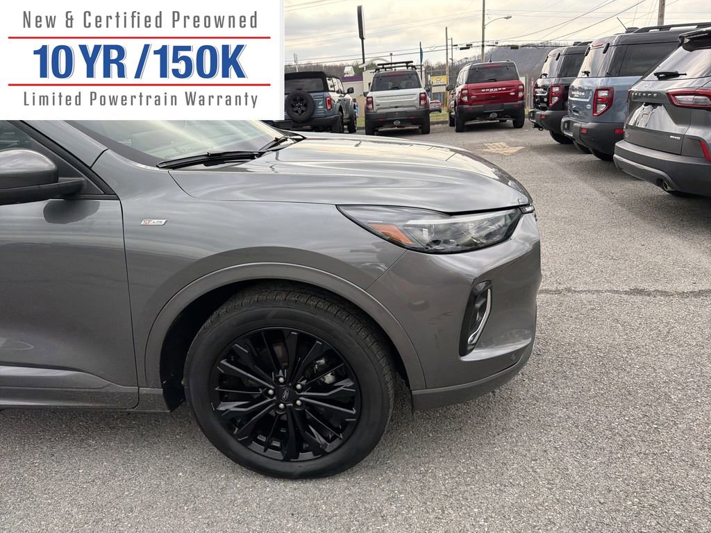 Used 2023 Ford Escape ST-Line Elite image 4
