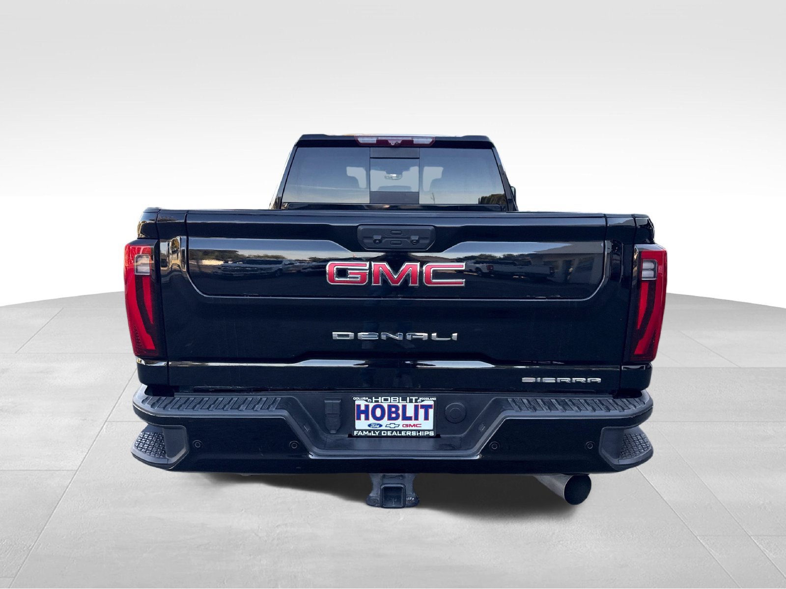 Used 2024 GMC Sierra 2500 Denali w/ Denali Reserve Package AWD/4WD image 4