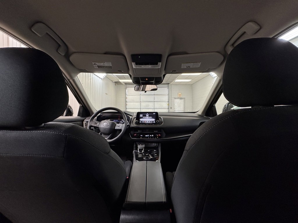 New 2026 Nissan Rogue SV image 18