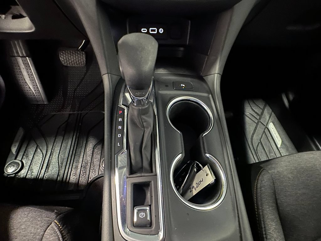 Used 2023 Chevrolet Equinox LT AWD/4WD image 36