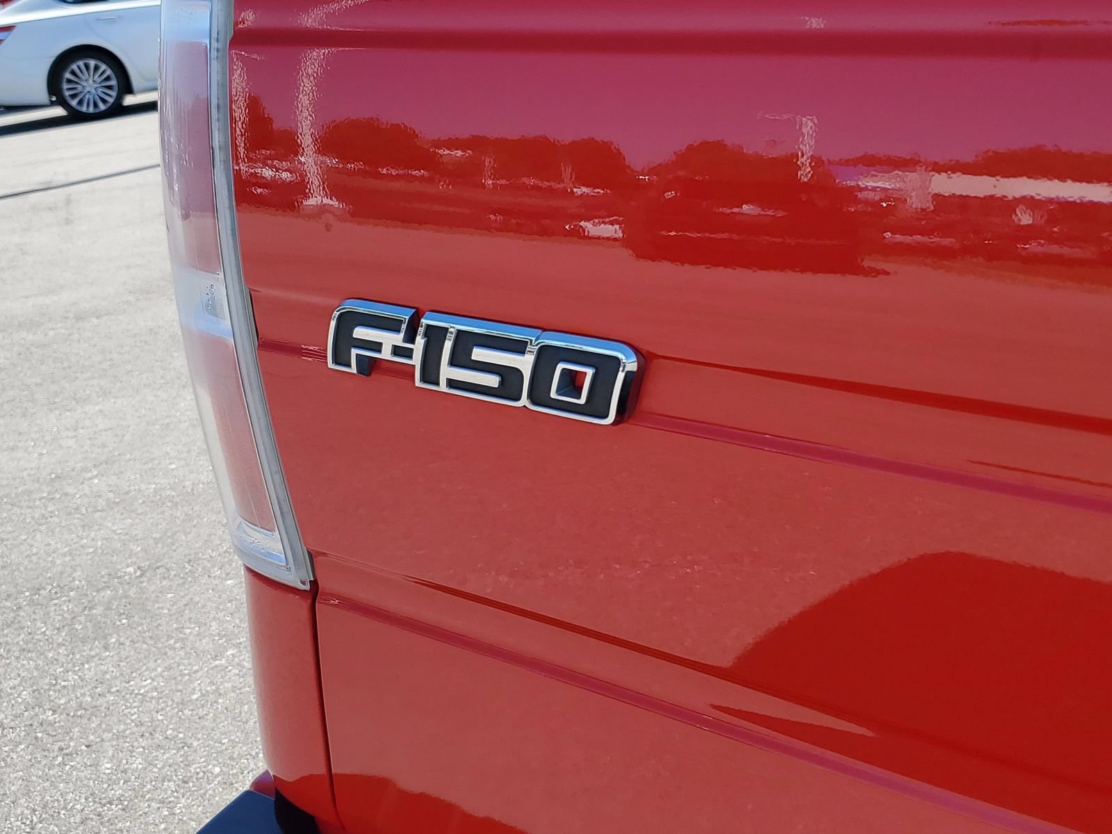 Used 2014 Ford F150 STX w/ Equipment Group 201A Mid AWD/4WD image 7
