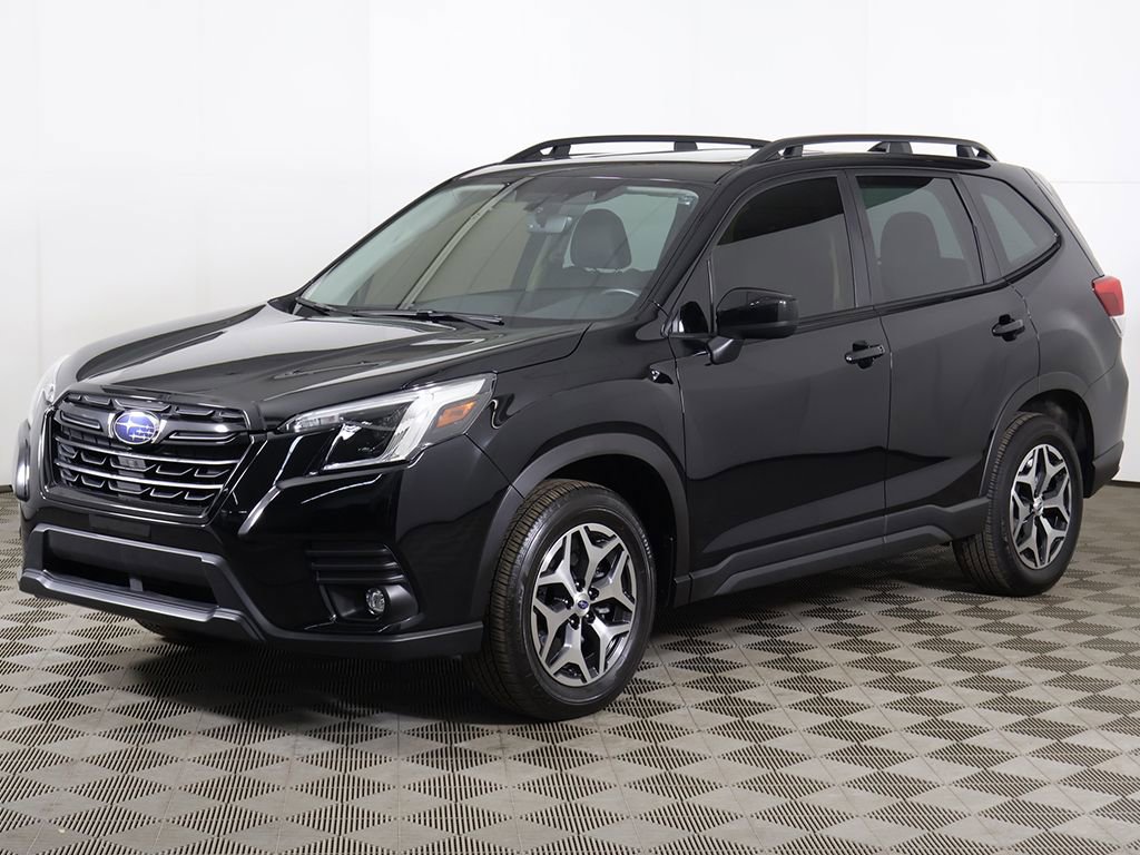 Used 2024 Subaru Forester Premium image 9
