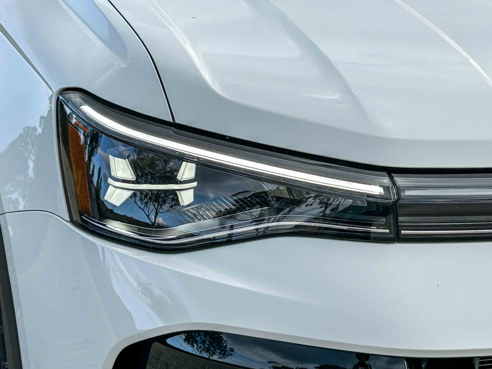 New 2026 Volkswagen Taos SE FWD image 4