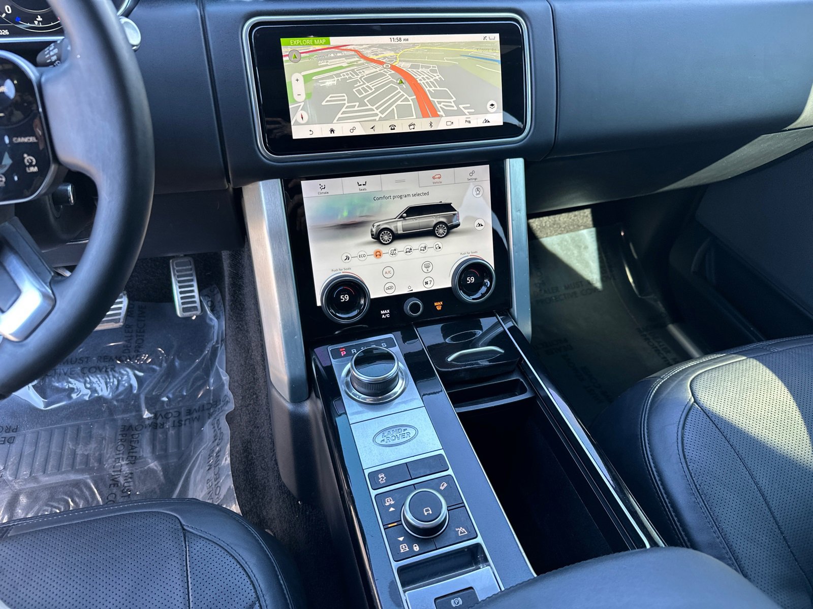 Used 2022 Land Rover Range Rover P525 Westminster Edition image 31