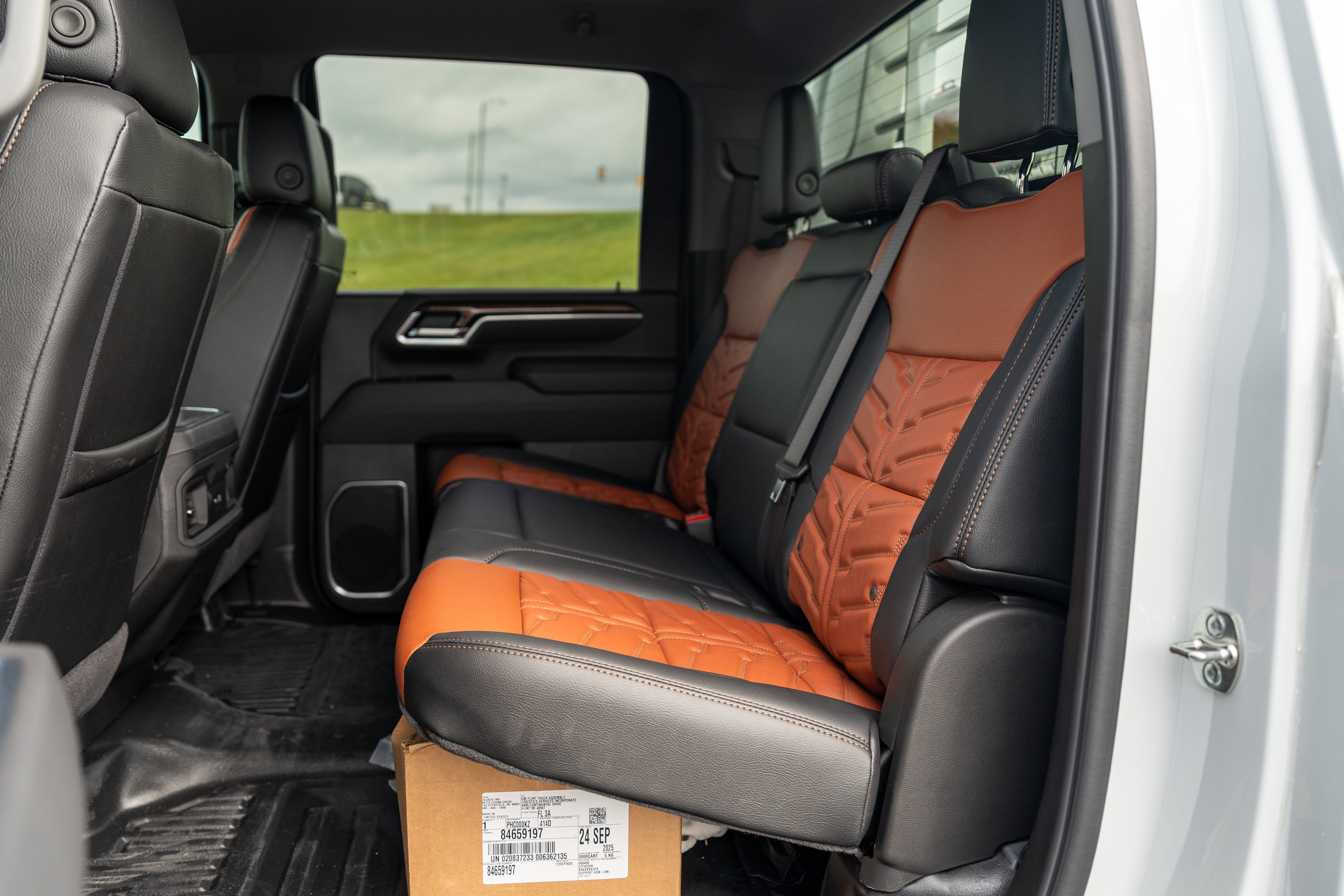 New 2026 Chevrolet Silverado 3500 LT w/ Convenience Package AWD/4WD image 29