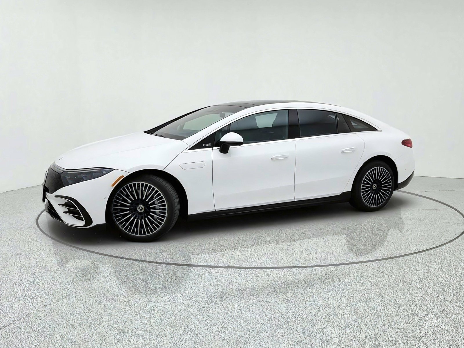 Certified 2023 Mercedes-Benz EQS 580 4MATIC Sedan image 15