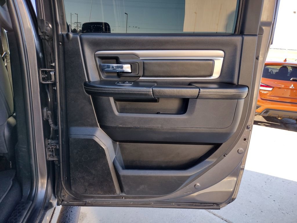 Used 2021 RAM 1500 Classic Warlock image 17